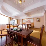 Vienna International Hotel