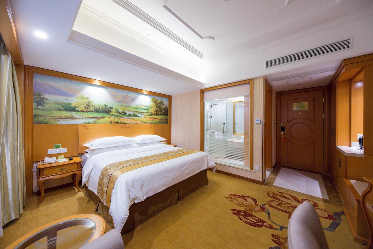Vienna International Hotel Shanghai